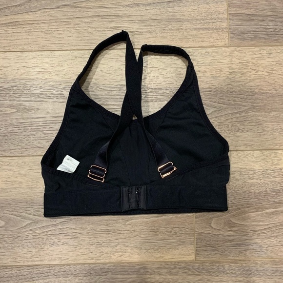 Fabletics Mesh Panel Sports Bra - Picture 3 of 4